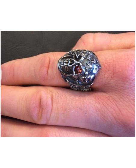 Captain Skull Ring Red Stone