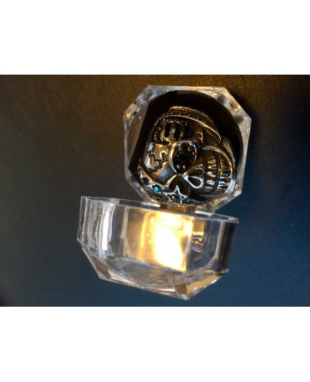Captain Skull Ring Black Stone