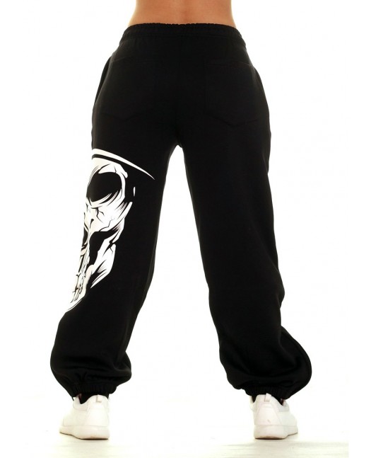 Cali Skull Sweatpants Black by BSAT