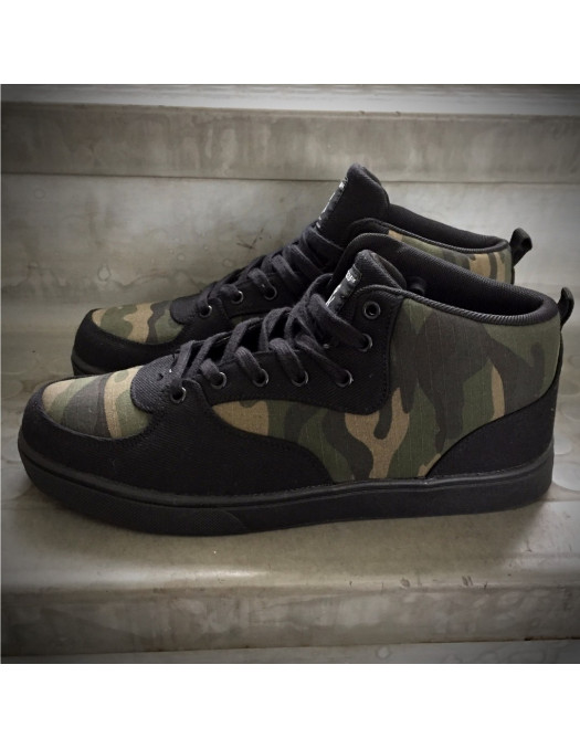 Canvas Shoes BlackNCamo by Pitbos