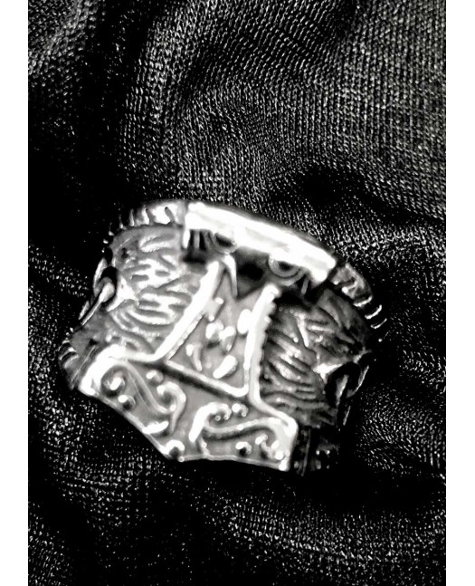 Mjølnir Celtic Knot Ring