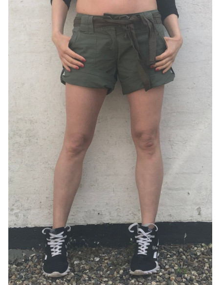 Women Shorts RipStop 2 in 1 Olive