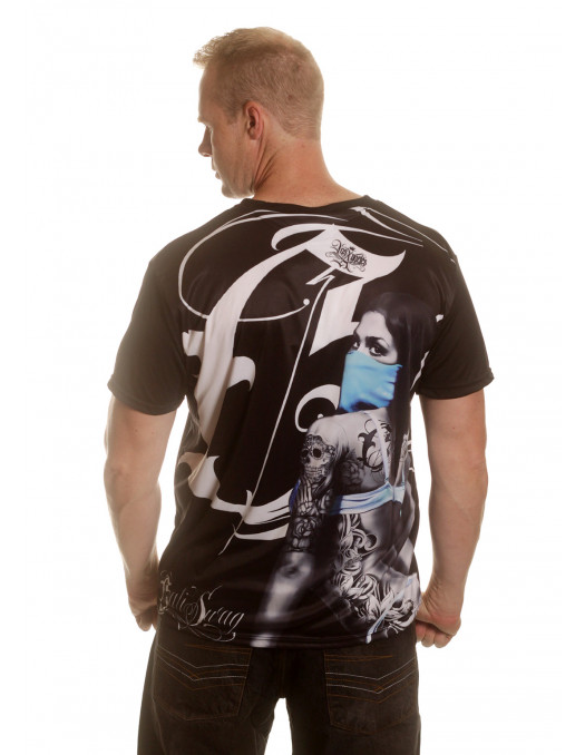 Chica Close-Up T-Shirt by BSAT