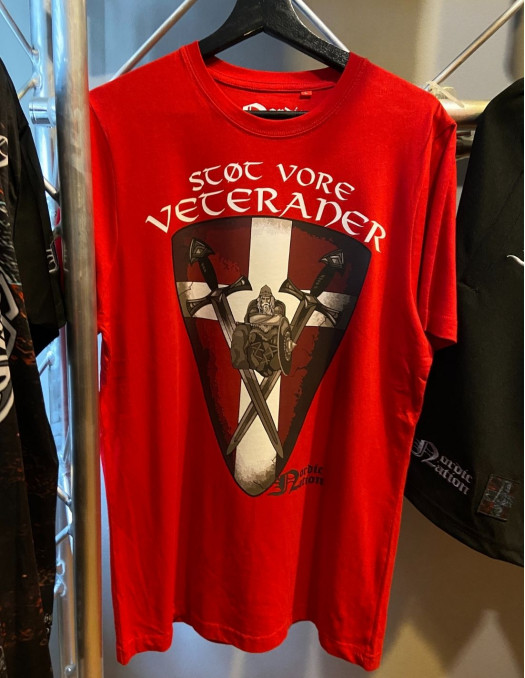 Støt vore Veteraner T-Shirt Front Red...