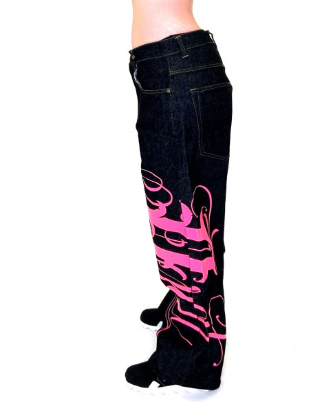 Art Script Logo Jeans Baggy BlackNPink by BSAT