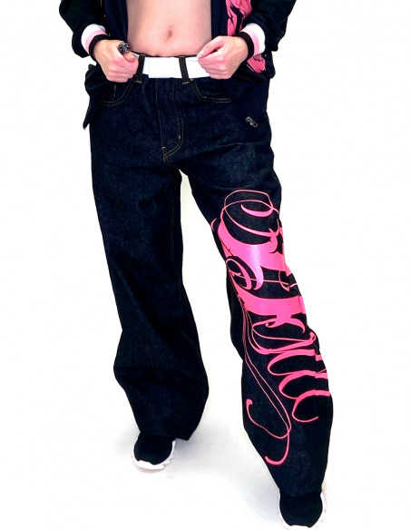 Art Script Logo Jeans Baggy BlackNPink by BSAT