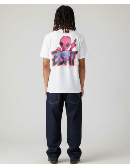 BSAT Aliens 4 Peace Baggy T-shirt Graffiti The Finger White