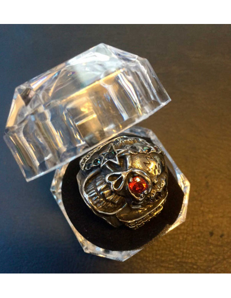 Captain Skull Ring Red Stone