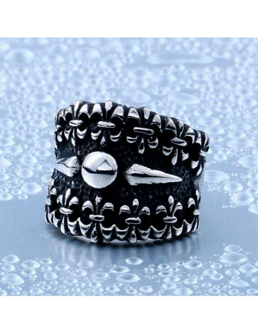 Heavy Metal Biker Ring