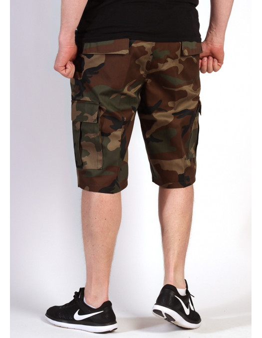 What To Wear With Camo Cargo Shortsword