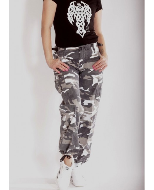 Woman Camo Cargo Pants Urban by Tech...