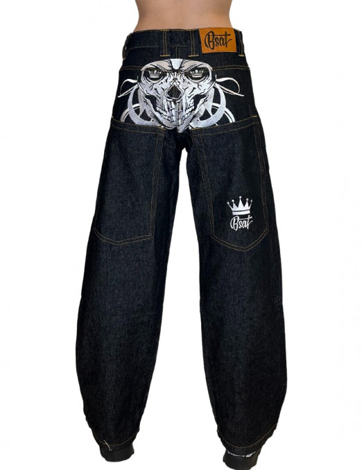 Skull Embroidery Baggy Jeans *limited...