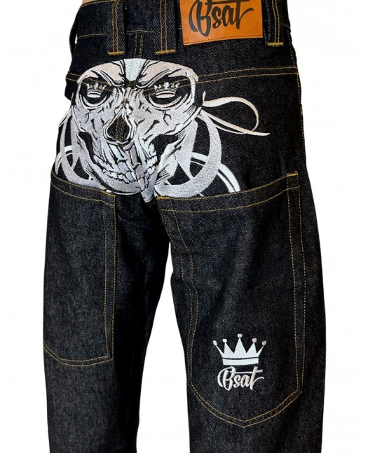 Skull Embroidery Baggy Jeans *limited...