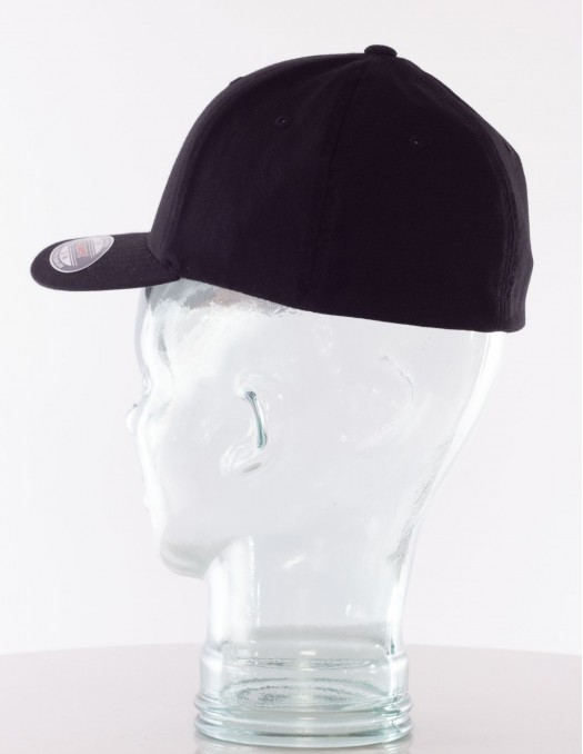 BSAT Bronx Embroidery Cap Shape Black
